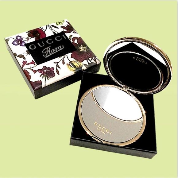 GUCCI FLORA COMPACT GOLD TONE MIRROR - Picture 1 of 4